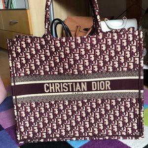 Dior book tote burgundy NFS